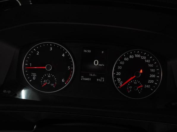 Volkswagen Multivan T6 с пробегом 2015 года, цена 2 859 000 рублей, 216401 км, минивэн, Автокод Объявления