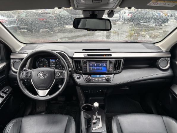 Toyota RAV4 IV (XA40) Рестайлинг с пробегом 2018 года, цена 2 059 000 рублей, 293096 км, внедорожник, Автокод Объявления