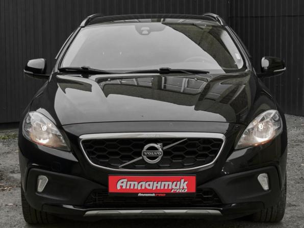 Volvo V40 Cross Country I с пробегом 2014 года, цена 1 650 000 рублей, 106567 км, хэтчбек, Автокод Объявления
