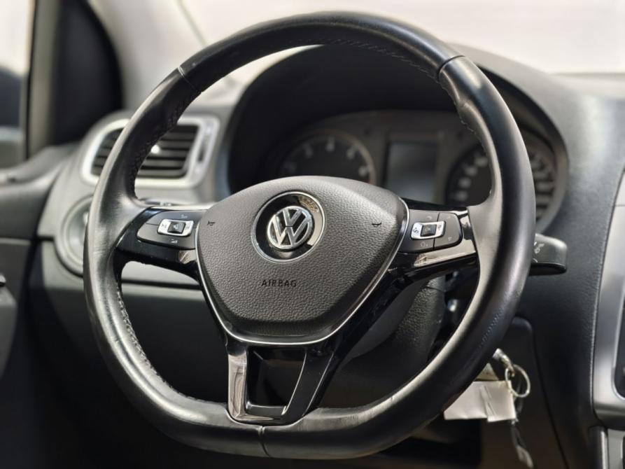 Volkswagen Polo V Рестайлинг Курск  - изображение 10