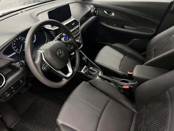 Changan Alsvin с пробегом 2024 года, цена 1 390 000 рублей, 3714 км, седан, Автокод Объявления