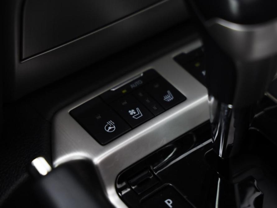 Toyota Land Cruiser 200 Series Рестайлинг 2 Санкт-Петербург  - изображение 21