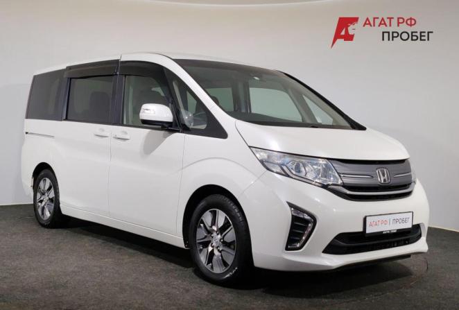 Honda Stepwgn V Рестайлинг с пробегом 2020 года, цена 2 450 000 рублей, 89279 км, минивэн, Автокод Объявления