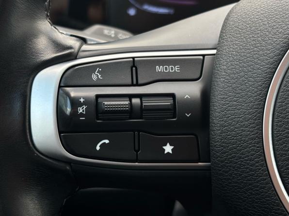 Kia Sportage V с пробегом 2022 года, цена 3 330 000 рублей, 56850 км, внедорожник, Автокод Объявления