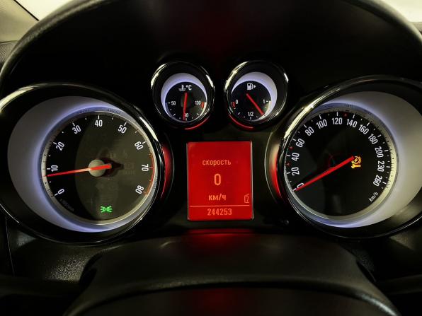 Opel Astra J с пробегом 2010 года, цена 489 900 рублей, 244000 км, хэтчбек, Автокод Объявления