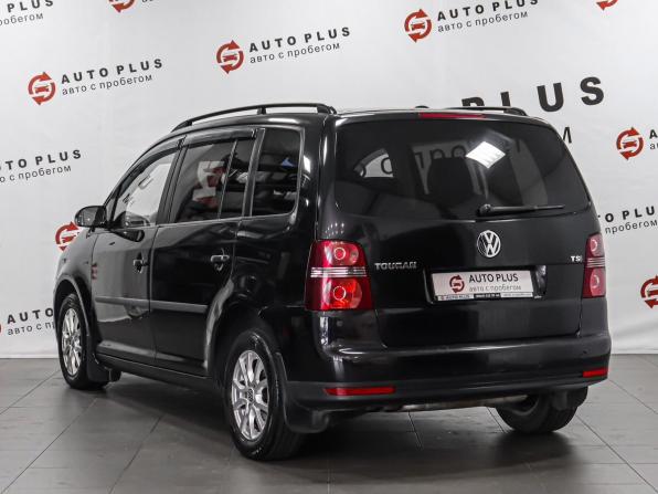 Volkswagen Touran I Рестайлинг с пробегом 2007 года, цена 849 000 рублей, 221318 км, компактвэн, Автокод Объявления