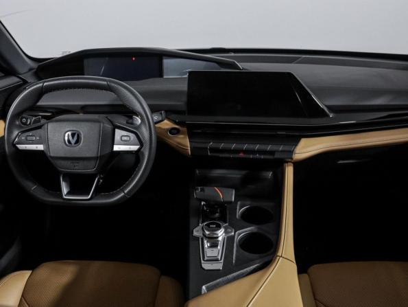 Changan UNI-V I с пробегом 2022 года, цена 1 900 000 рублей, 88795 км, лифтбек, Автокод Объявления