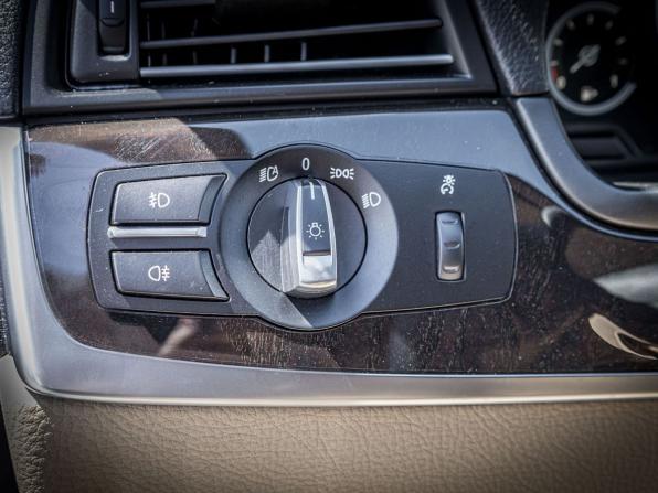 BMW 5 серии VI (F10/F11/F07) Рестайлинг с пробегом 2015 года, цена 2 449 000 рублей, 175760 км, седан, Автокод Объявления