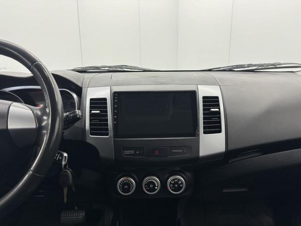 Mitsubishi Outlander II с пробегом 2008 года, цена 1 279 000 рублей, 125009 км, внедорожник, Автокод Объявления