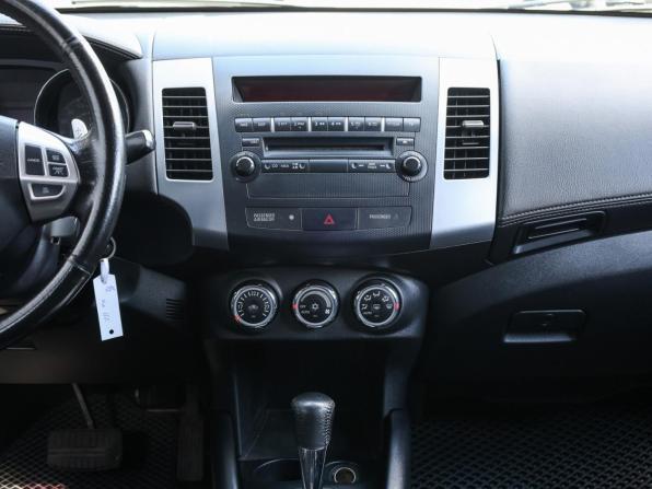 Citroen C-Crosser с пробегом 2011 года, цена 949 000 рублей, 250180 км, внедорожник, Автокод Объявления