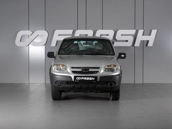 Chevrolet Niva I Рестайлинг с пробегом 2018 года, цена 640 000 рублей, 128781 км, внедорожник, Автокод Объявления
