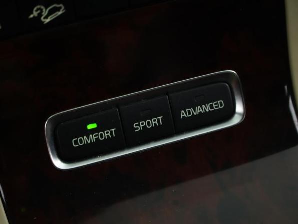 Volvo XC70 II с пробегом 2010 года, цена 1 357 077 рублей, 261562 км, универсал, Автокод Объявления