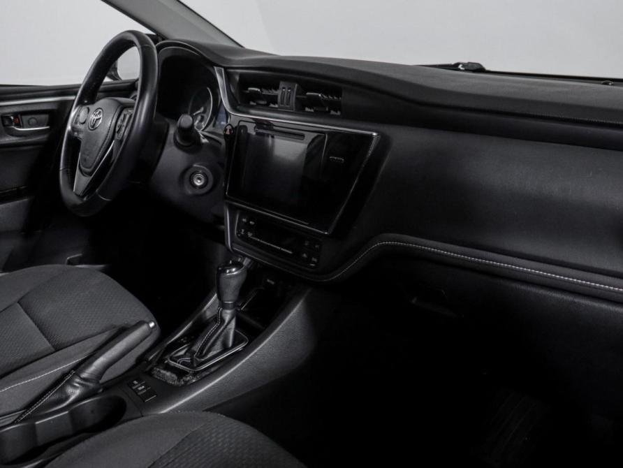 Toyota Corolla XI (E160 E170 E180) Рестайлинг 1 Москва  - изображение 9