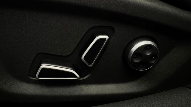 Changan UNI-V I с пробегом 2024 года, цена 2 290 000 рублей, 55328 км, лифтбек, Автокод Объявления