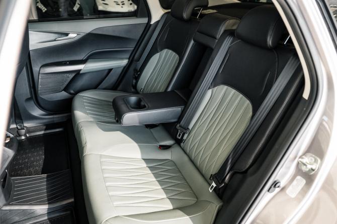 Changan Lamore с пробегом 2024 года, цена 2 019 000 рублей, 22066 км, седан, Автокод Объявления
