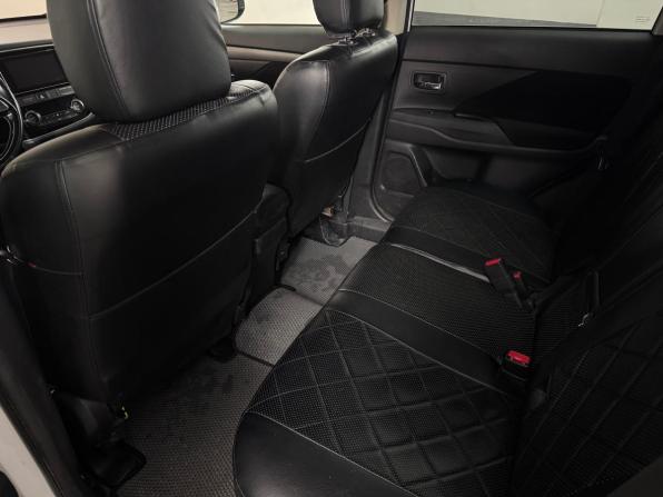 Mitsubishi Outlander III Рестайлинг 2 с пробегом 2017 года, цена 2 343 000 рублей, 142484 км, внедорожник, Автокод Объявления