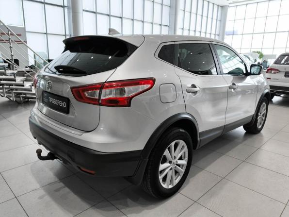 Nissan Qashqai II с пробегом 2018 года, цена 1 719 000 рублей, 67000 км, внедорожник, Автокод Объявления