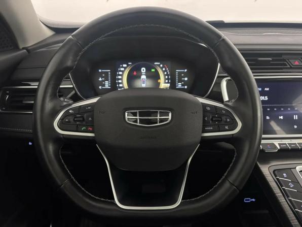 Geely Atlas Pro с пробегом 2023 года, цена 2 000 000 рублей, 59231 км, внедорожник, Автокод Объявления