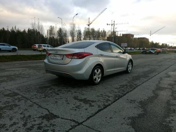 Hyundai Elantra V (MD) с пробегом 2012 года, цена 960 000 рублей, 176000 км, седан, Автокод Объявления