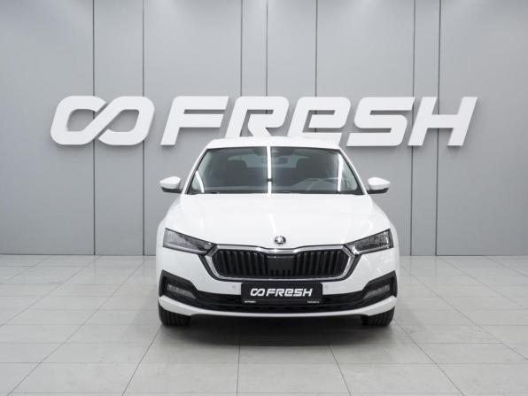 Skoda Octavia IV (A8) с пробегом 2020 года, цена 2 299 000 рублей, 54238 км, лифтбек, Автокод Объявления