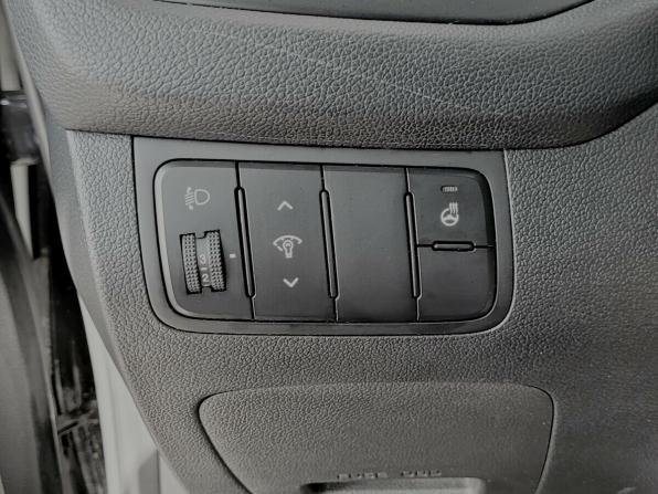 Kia Ceed II Рестайлинг с пробегом 2018 года, цена 1 370 000 рублей, 108763 км, универсал, Автокод Объявления