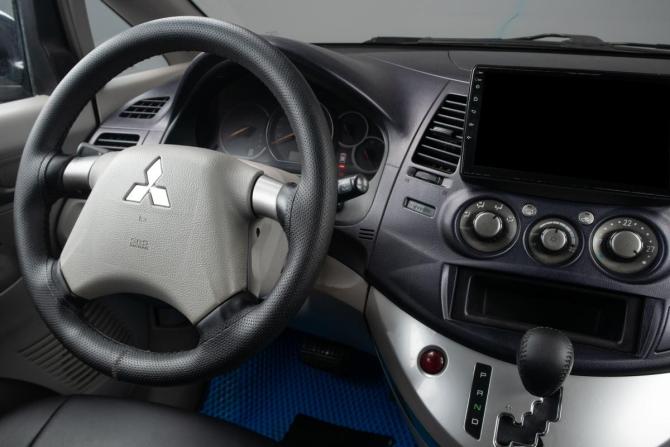 Mitsubishi Grandis I с пробегом 2004 года, цена 739 000 рублей, 430000 км, минивэн, Автокод Объявления