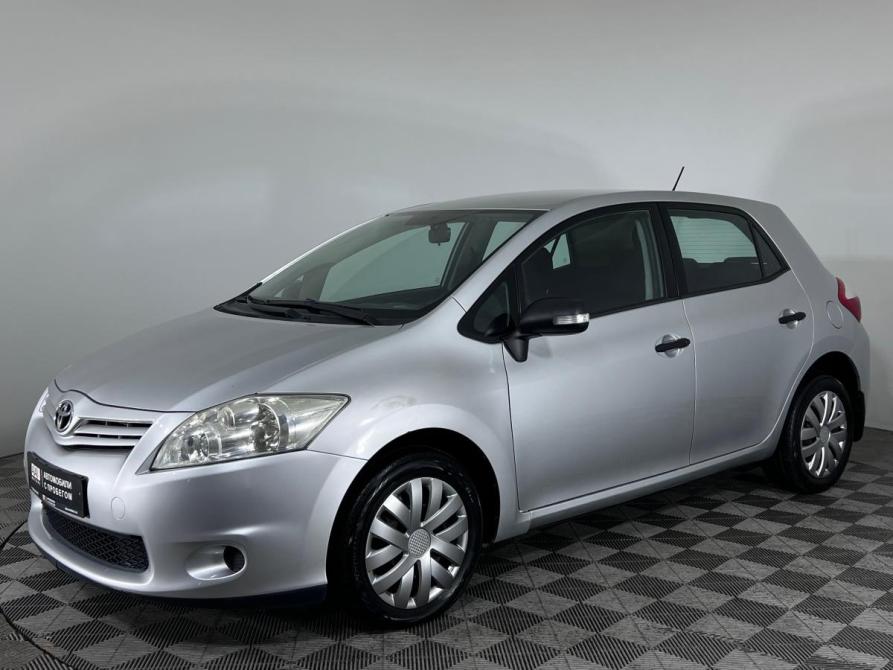 Toyota Auris I Рестайлинг Ростов-на-Дону  - изображение 1