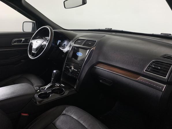 Ford Explorer V Рестайлинг 2 с пробегом 2019 года, цена 2 500 000 рублей, 162305 км, внедорожник, Автокод Объявления