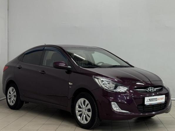 Hyundai Solaris I с пробегом 2012 года, цена 850 000 рублей, 128956 км, седан, Автокод Объявления