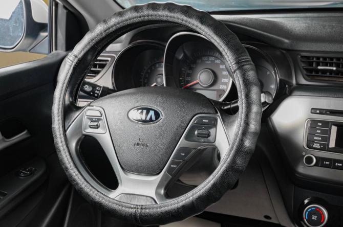 Kia Rio III Рестайлинг с пробегом 2016 года, цена 1 069 000 рублей, 171000 км, седан, Автокод Объявления