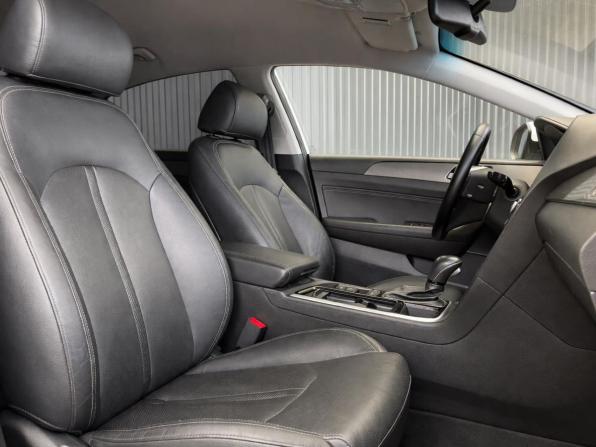 Hyundai Sonata VII (LF) Рестайлинг с пробегом 2018 года, цена 1 757 000 рублей, 144479 км, седан, Автокод Объявления