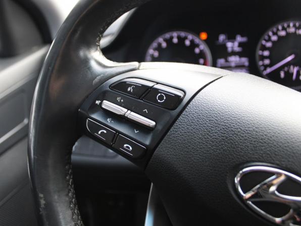 Hyundai Elantra VI (AD) Рестайлинг с пробегом 2020 года, цена 1 639 000 рублей, 103041 км, седан, Автокод Объявления