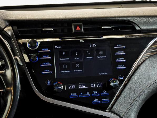 Toyota Camry VIII (XV70) с пробегом 2018 года, цена 2 699 500 рублей, 90000 км, седан, Автокод Объявления