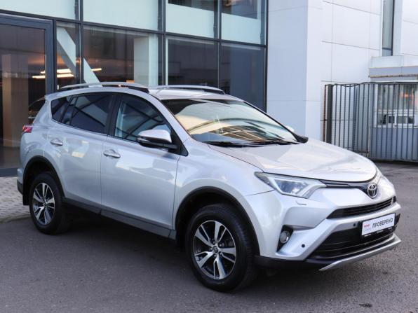Toyota RAV4 IV (XA40) Рестайлинг с пробегом 2017 года, цена 1 964 000 рублей, 184007 км, внедорожник, Автокод Объявления