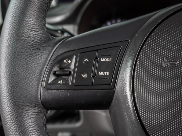 Kia Rio II Рестайлинг с пробегом 2011 года, цена 599 000 рублей, 193963 км, хэтчбек, Автокод Объявления