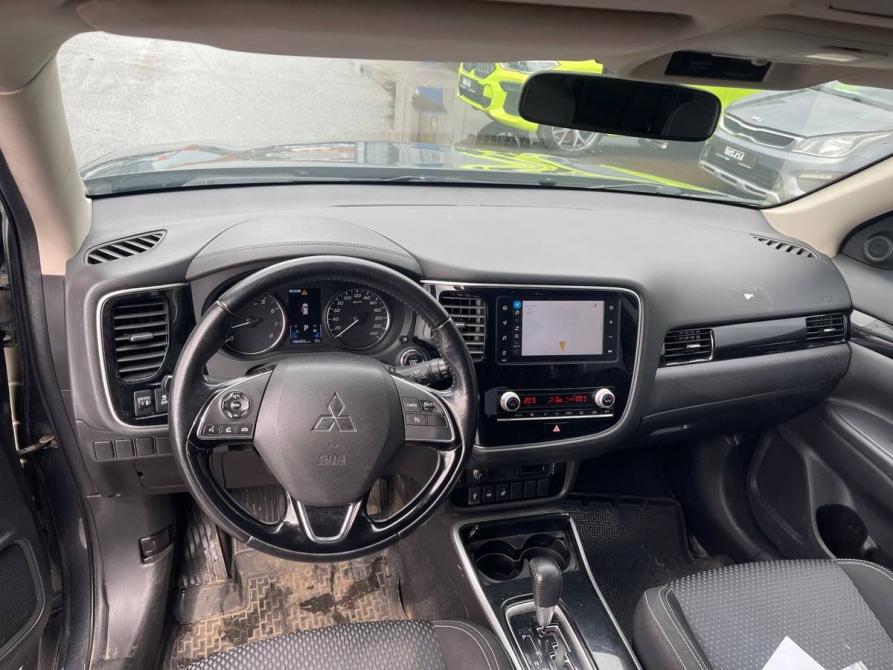 Mitsubishi Outlander III Рестайлинг 3 Санкт-Петербург  - изображение 6