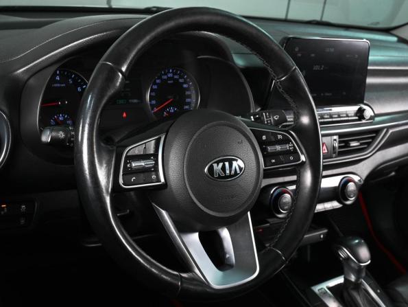Kia Cerato III Рестайлинг (Classic) с пробегом 2019 года, цена 2 150 000 рублей, 77280 км, седан, Автокод Объявления