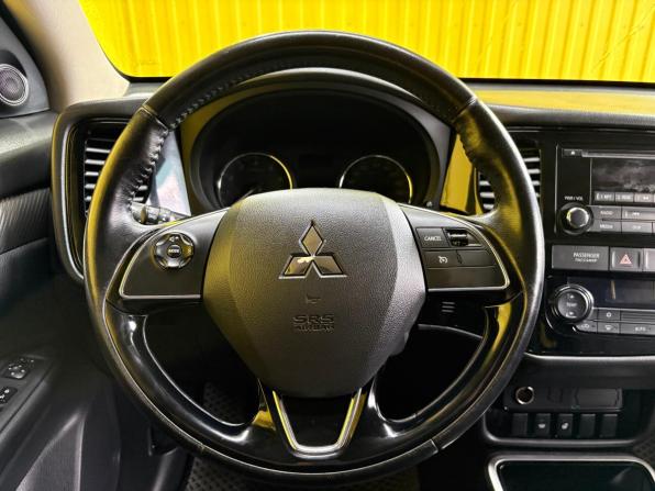 Mitsubishi Outlander III Рестайлинг 2 с пробегом 2017 года, цена 1 750 000 рублей, 187000 км, внедорожник, Автокод Объявления