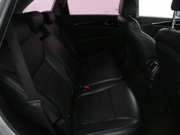 Kia Sorento II Рестайлинг с пробегом 2019 года, цена 2 100 000 рублей, 139000 км, внедорожник, Автокод Объявления