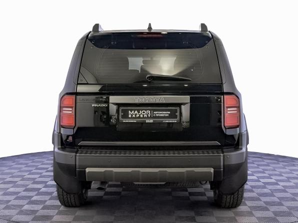 Toyota Land Cruiser Prado 250 Series с пробегом 2024 года, цена 9 530 000 рублей, 27770 км, внедорожник, Автокод Объявления