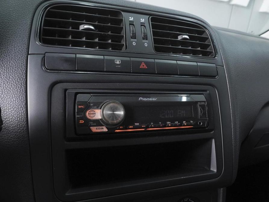 Volkswagen Polo V Рестайлинг Ростов-на-Дону  - изображение 13
