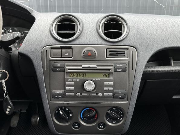Ford Fusion I Рестайлинг с пробегом 2007 года, цена 349 000 рублей, 176300 км, хэтчбек, Автокод Объявления