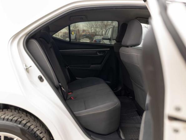 Toyota Corolla XI (E160 E170 E180) Рестайлинг 1 с пробегом 2018 года, цена 1 590 000 рублей, 83358 км, седан, Автокод Объявления