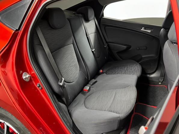 Hyundai Solaris I Рестайлинг с пробегом 2014 года, цена 963 200 рублей, 174650 км, седан, Автокод Объявления