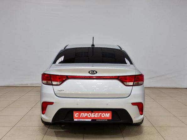 Kia Rio IV с пробегом 2018 года, цена 1 310 000 рублей, 76196 км, седан, Автокод Объявления