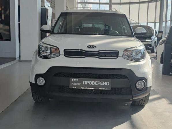 Kia Soul II Рестайлинг с пробегом 2018 года, цена 1 813 000 рублей, 53905 км, хэтчбек, Автокод Объявления