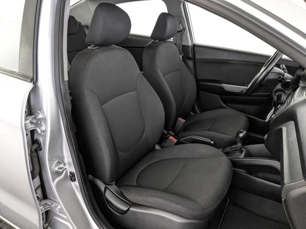 Kia Rio III Рестайлинг с пробегом 2017 года, цена 1 150 000 рублей, 113030 км, седан, Автокод Объявления
