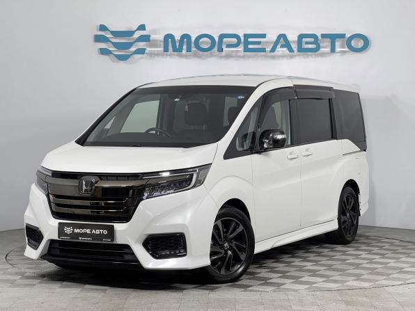 Honda Stepwgn V Рестайлинг с пробегом 2019 года, цена 2 600 000 рублей, 52000 км, минивэн, Автокод Объявления