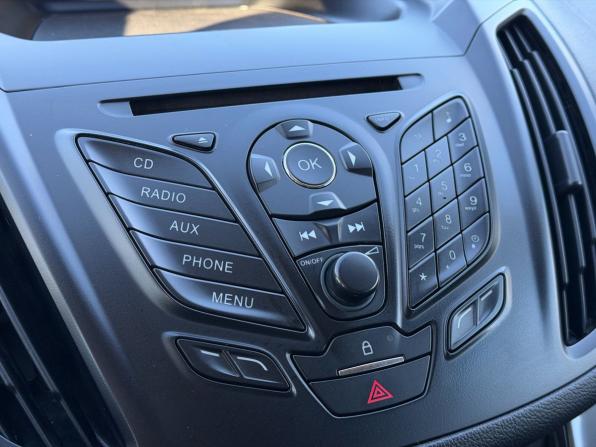 Ford Kuga II с пробегом 2013 года, цена 1 149 000 рублей, 140567 км, внедорожник, Автокод Объявления