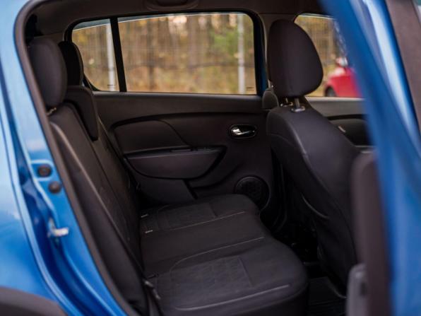 Renault Sandero II с пробегом 2016 года, цена 905 000 рублей, 129529 км, хэтчбек, Автокод Объявления